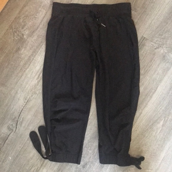 EUC  Kyodan athletic capri - Picture 1 of 5